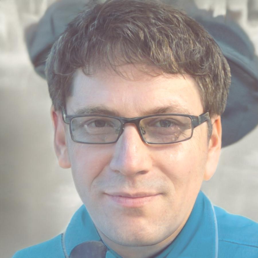 Gerard Molina, analista de datos financieros